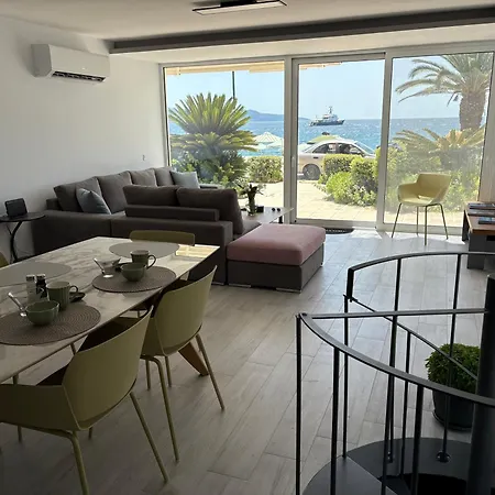Ammoessa House Апартаменты Каламата